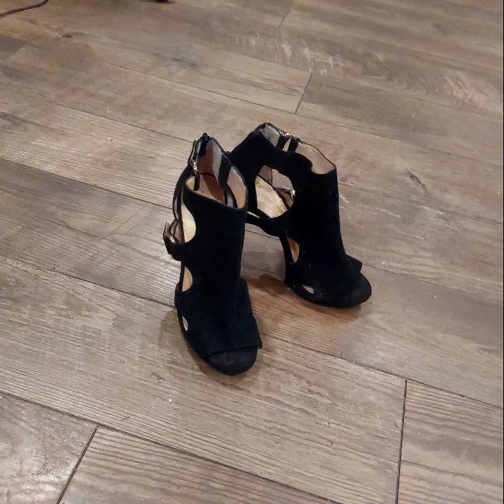 Black heels